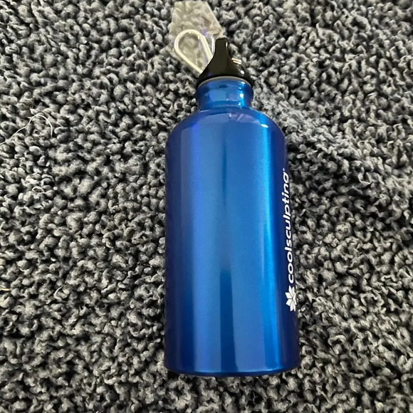 New Never Used Metal Water Bottle BPA Free - Coolsculpting Logo - Picture 6 of 10